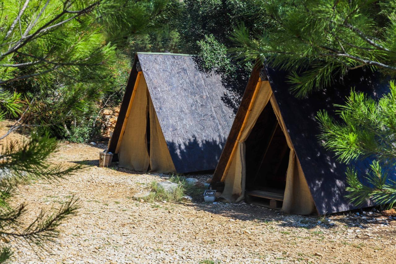 Cast Away - Eco Resort Zavala Luaran gambar