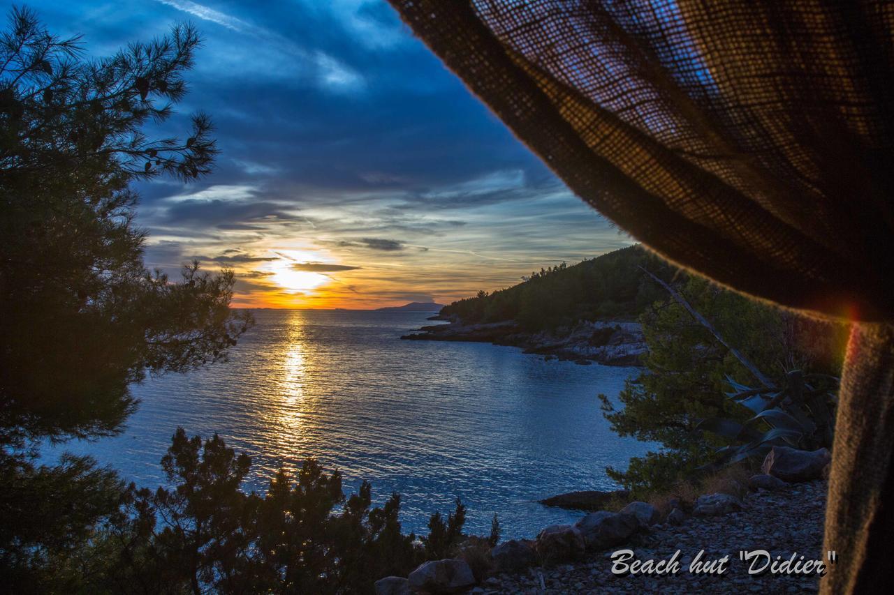 Cast Away - Eco Resort Zavala Luaran gambar