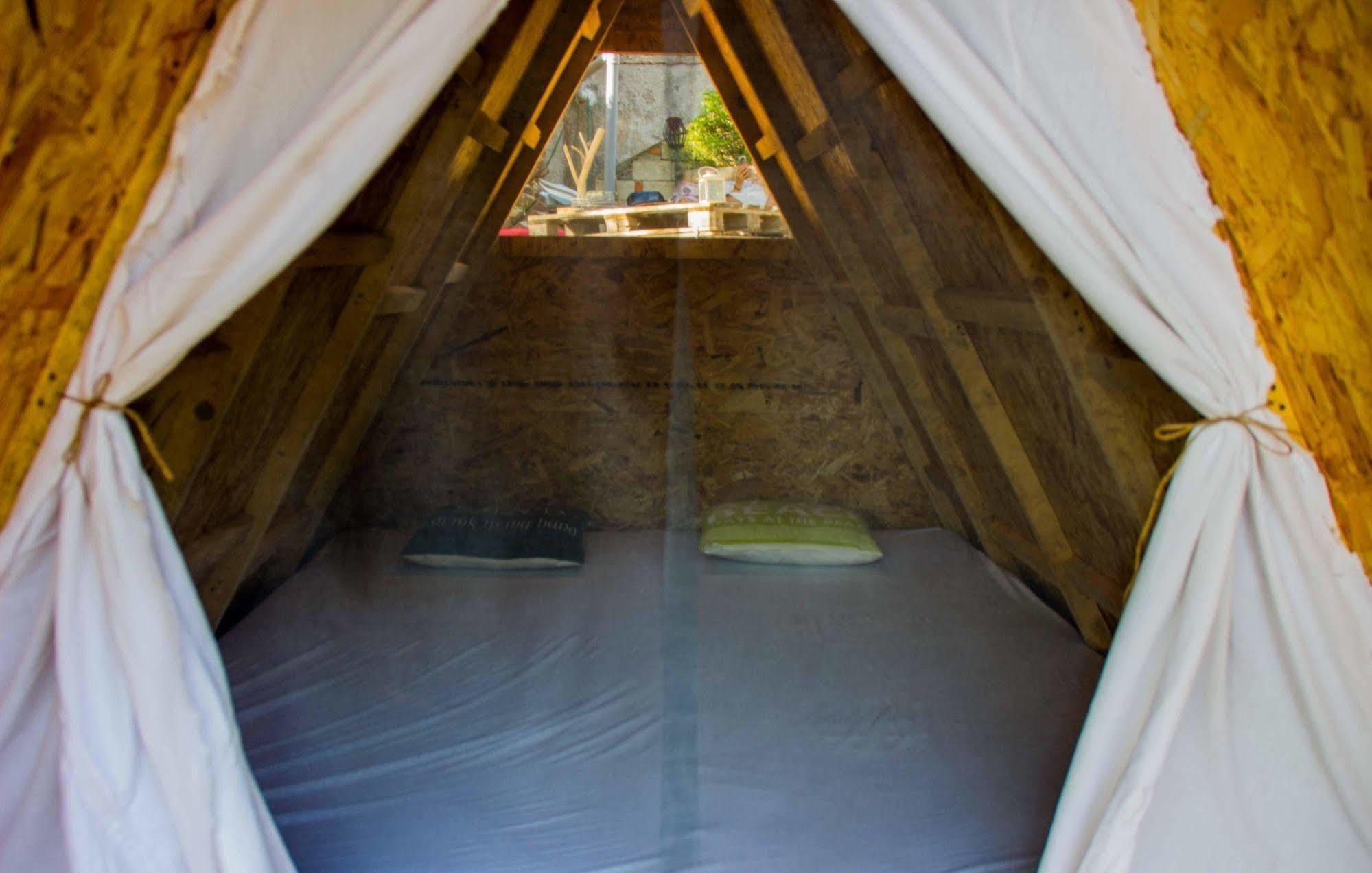 Cast Away - Eco Resort Zavala Luaran gambar